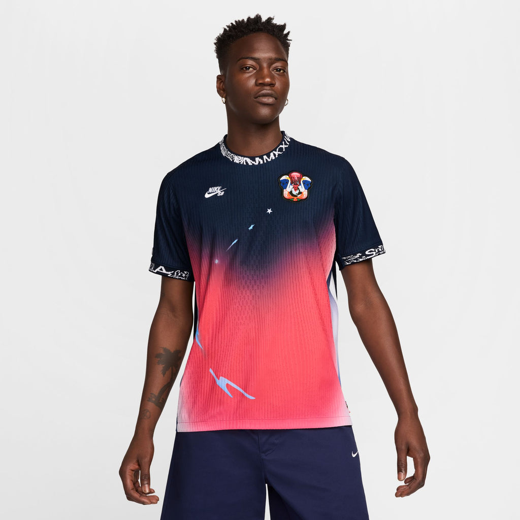 F0090＊NIKE スポーツウェア サーカ 96  FLASH NIKE ナイキ（NIKE）（メンズ）スケートボードシューズ SB FC