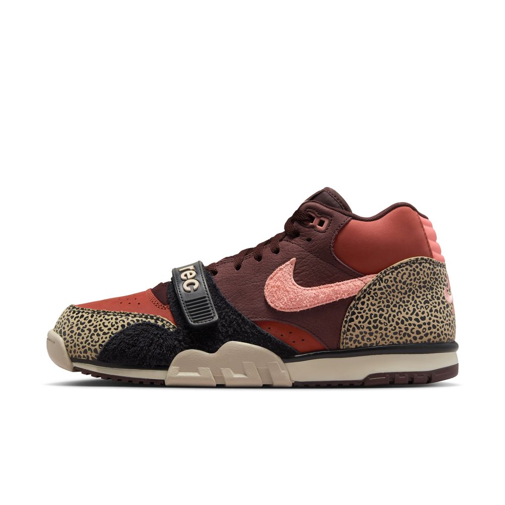Arts-Rec x NIKE SB - AIR TRAINER 1 QS "Limestone/Pink"