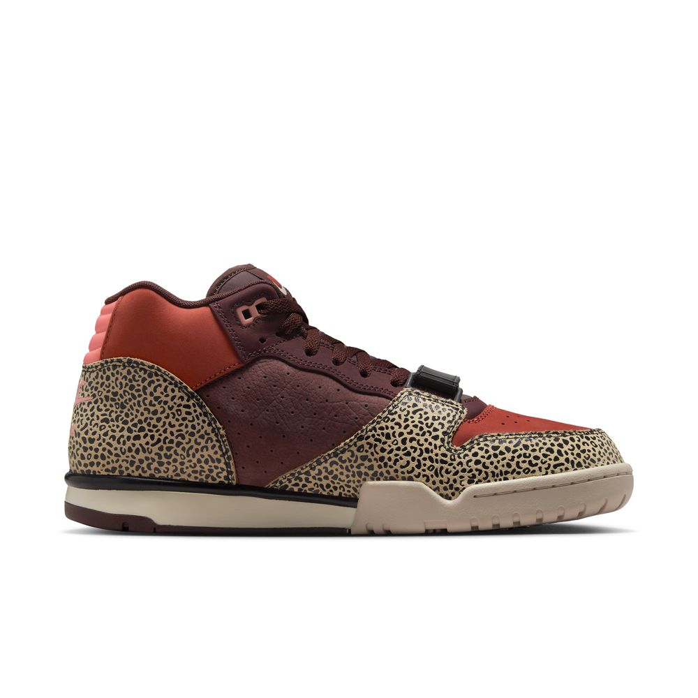 Arts-Rec x NIKE SB - AIR TRAINER 1 QS "Limestone/Pink"