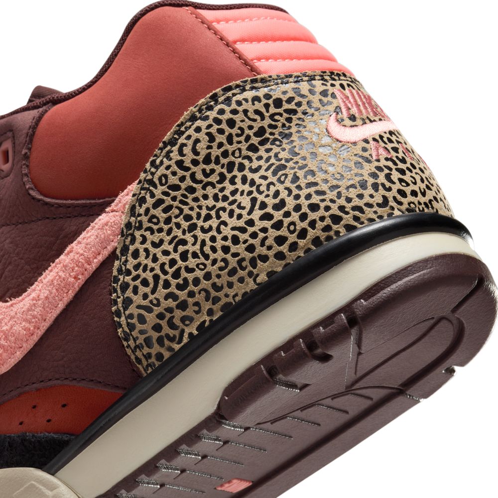 Arts-Rec x NIKE SB - AIR TRAINER 1 QS "Limestone/Pink"
