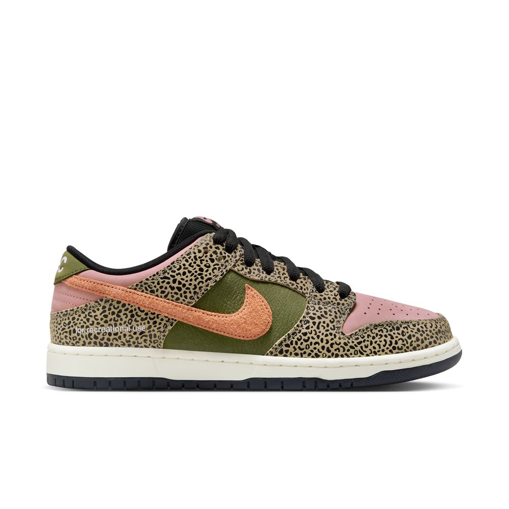 Arts-Rec x NIKE SB - DUNK LOW PRO QS "Khaki/Amber Brown"