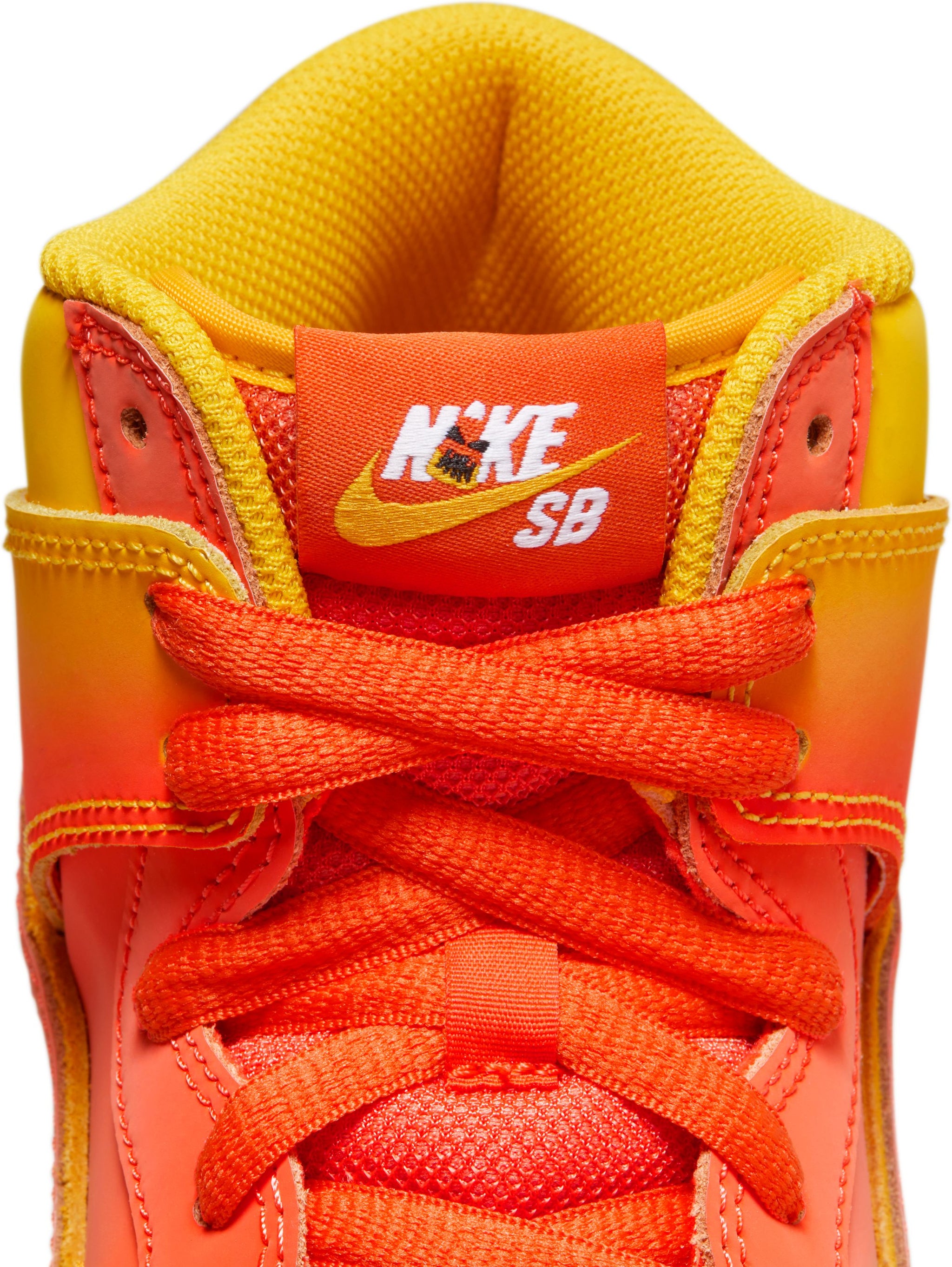 NIKE SB - Dunk High PRO “SWEET TOOTH”