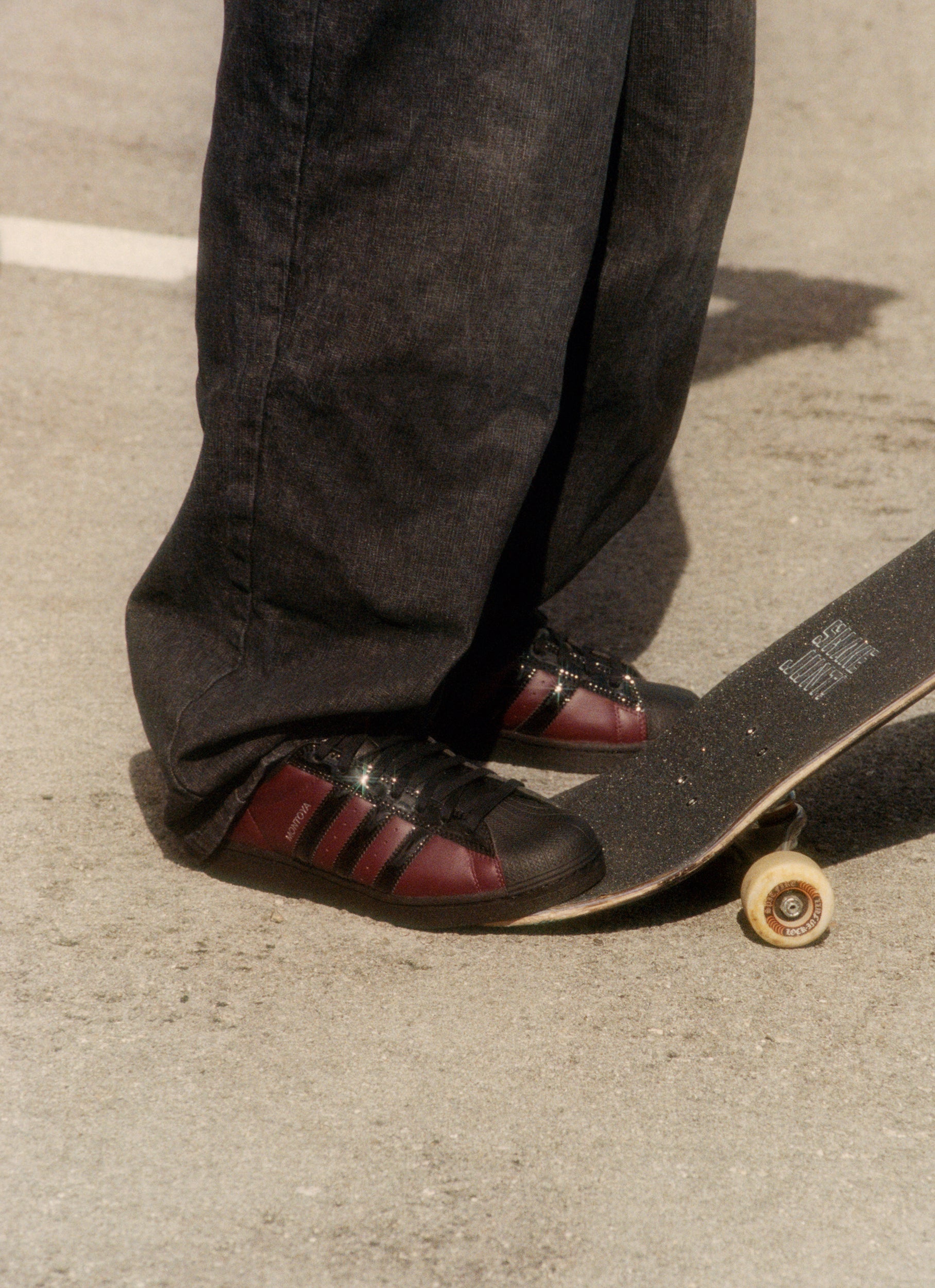 ADIDAS<br>SKATEBOARDING<br>SUPERSTAR x MARCOS<br>5月2日発売