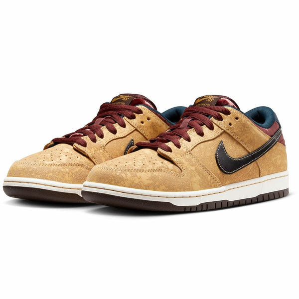 NIKE SB - Dunk Low “City Of Cinema”