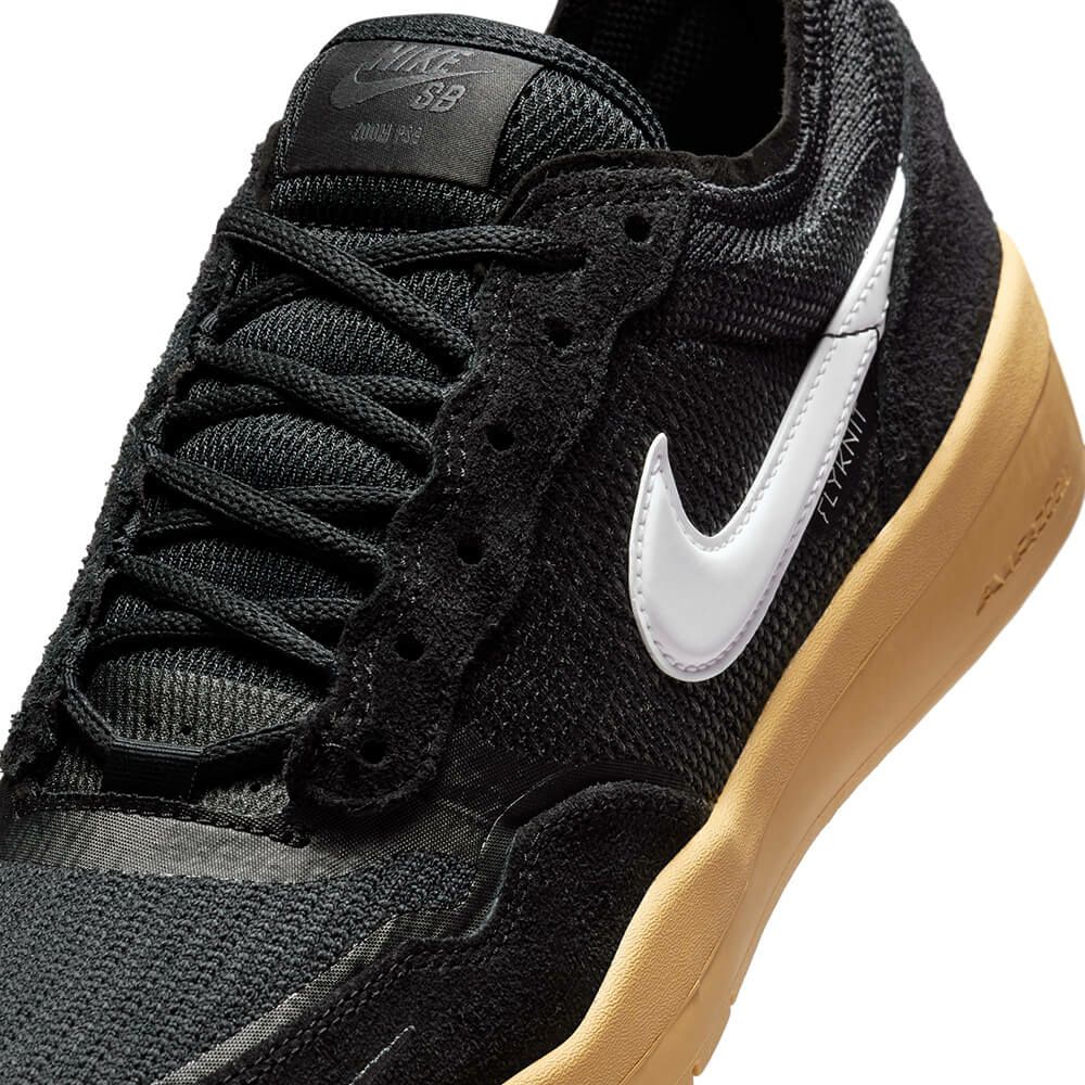 NIKE SB - PS8 "BLACK/WHITE-ANTHRACITE"