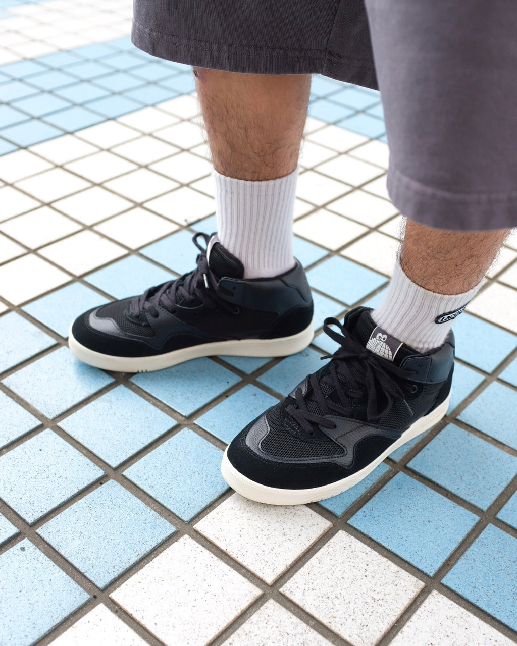 Last Resort AB - CM002 Mid "Black/White"