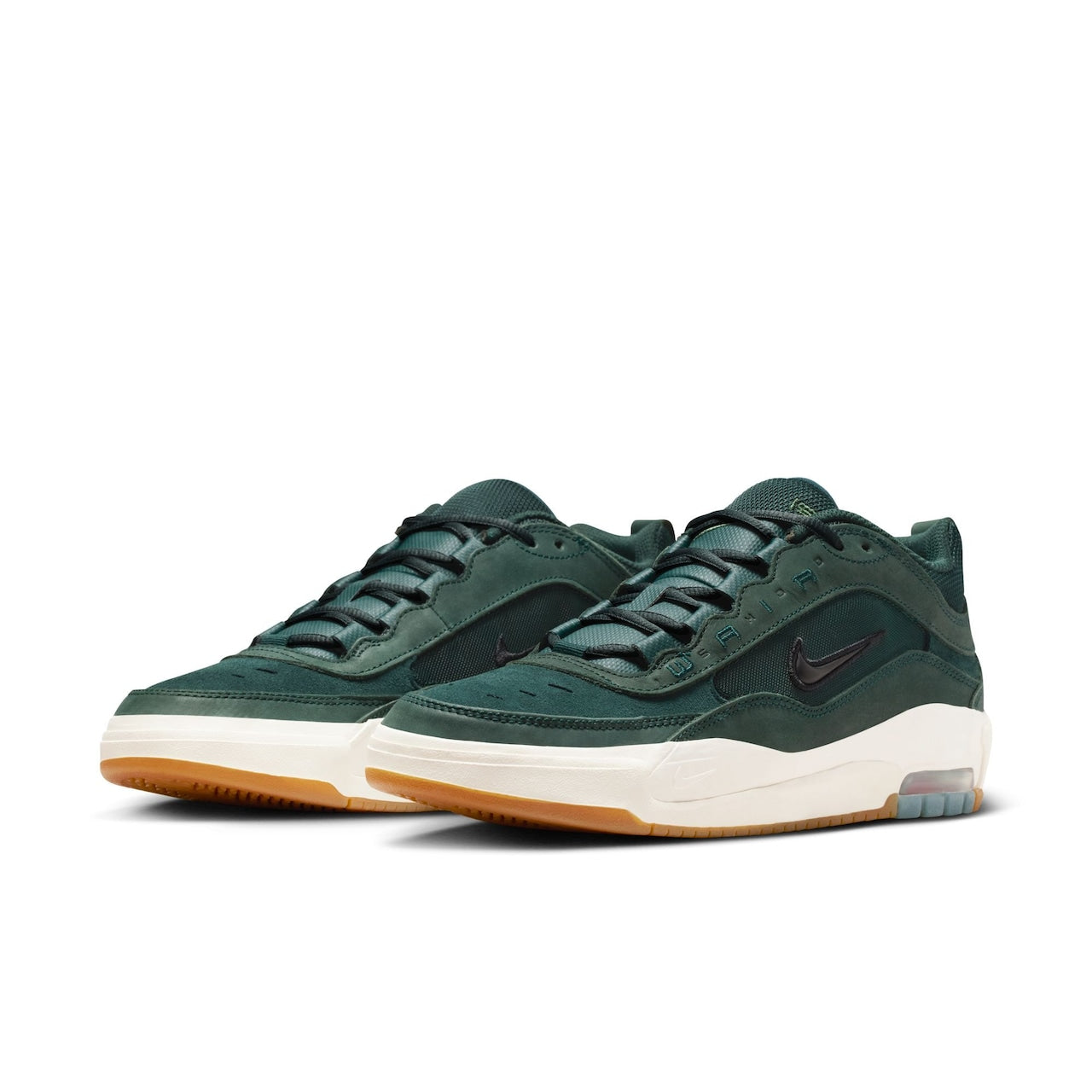 NIKE SB - Dunk Low Pro & Air Max Ishod Iso 