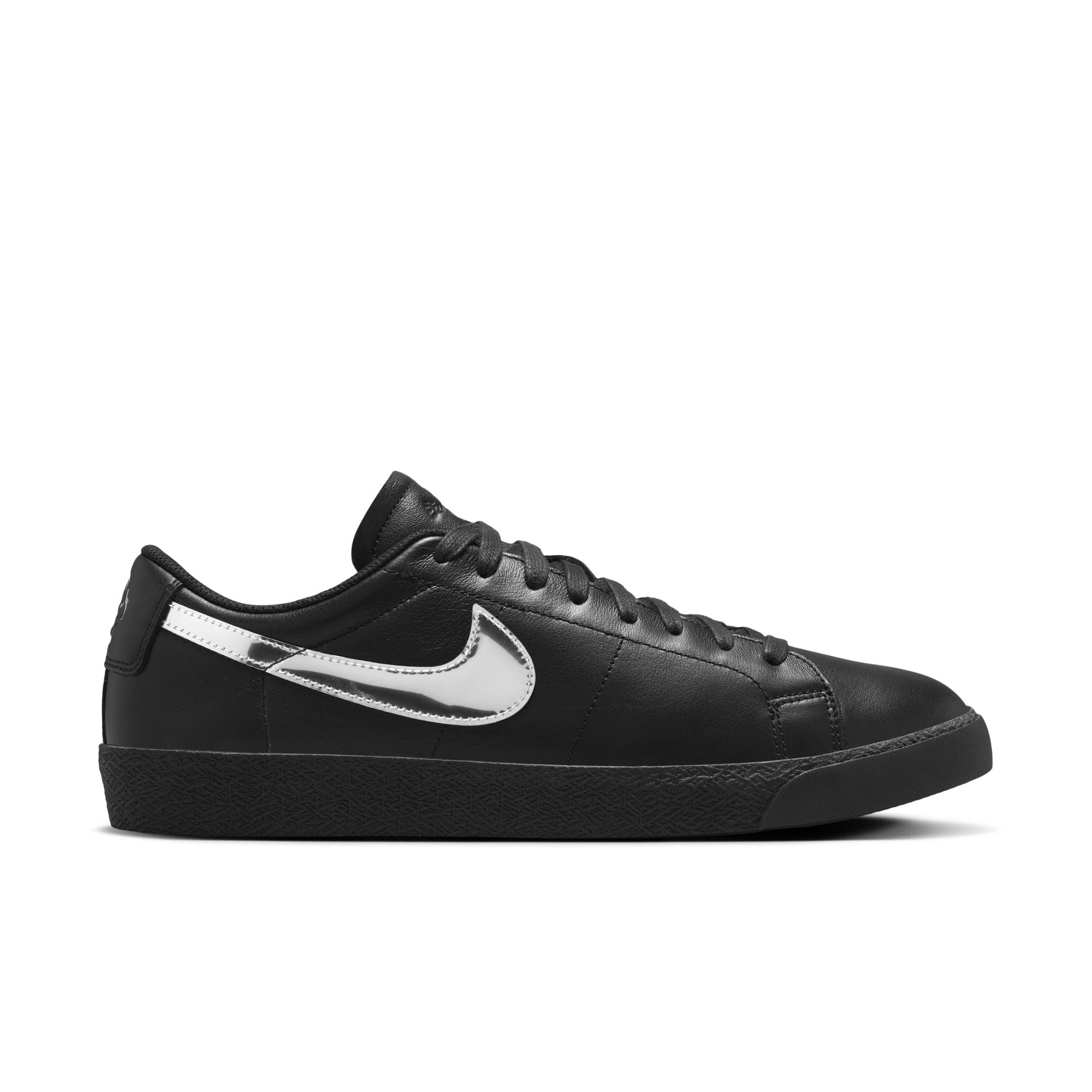 NIKE SB - ZOOM BLAZER LOW QS 