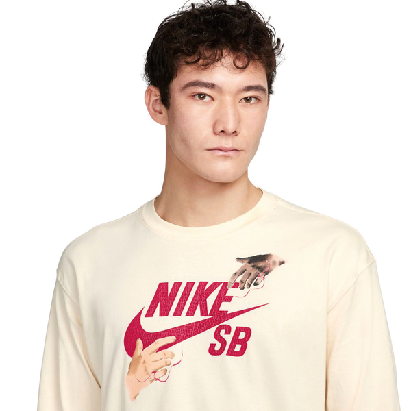 NIKE SB - CITY OF LOVE Collection TEE "Coconut"