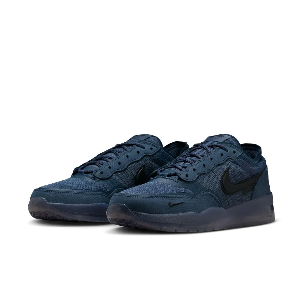 NIKE SB - PS8 "Squadron Blue/Black"