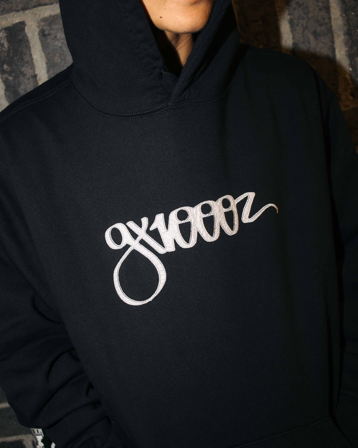 GX1000 - Script Hoodie "Black"
