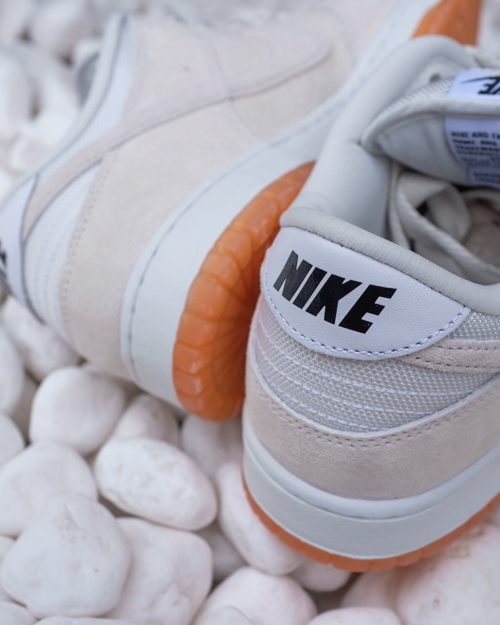NIKE SB  - DUNK LOW PRO B "Pale Ivory"