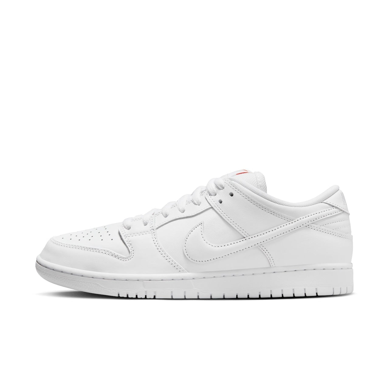 NIKE SB - Dunk Low Pro Iso Orange Label "Triple White"