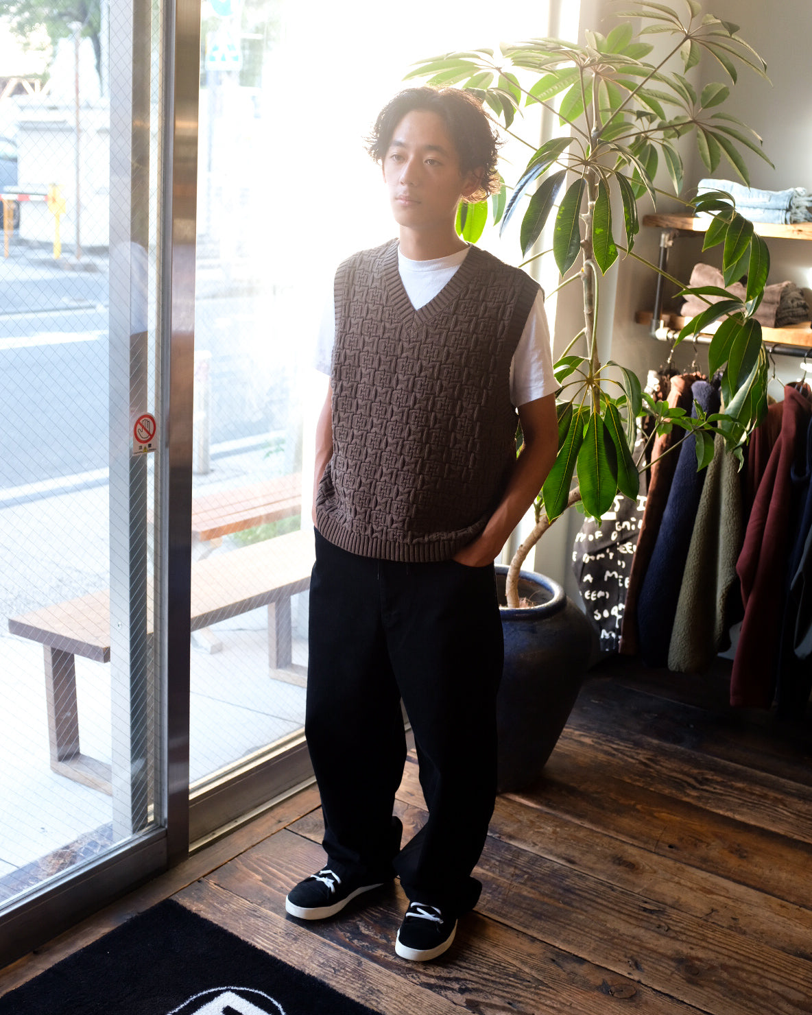 POLAR - Alex Vest "Brown"