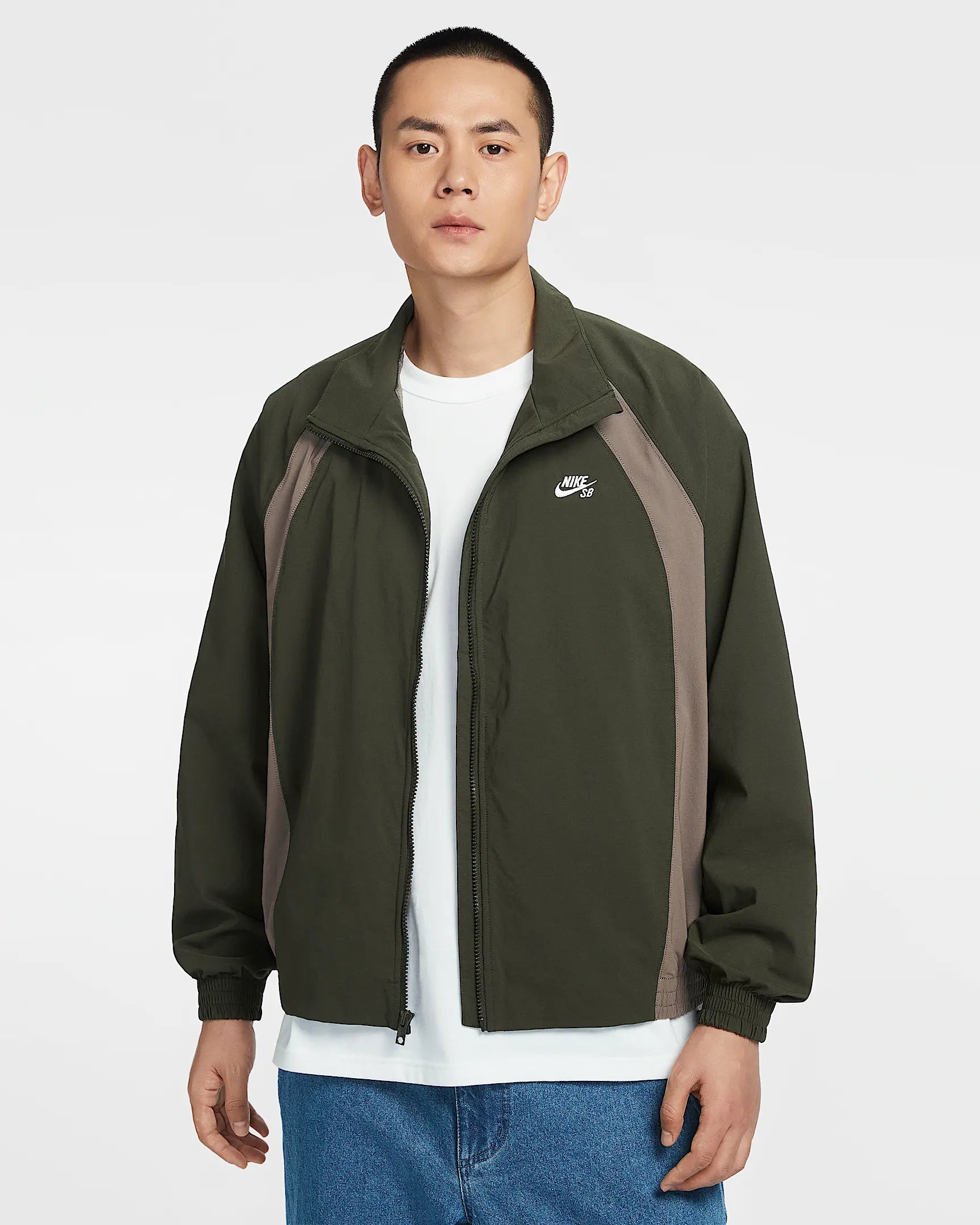 NIKE SB - Full Zip Woven Jacket "Sequoia/Cave Stone"
