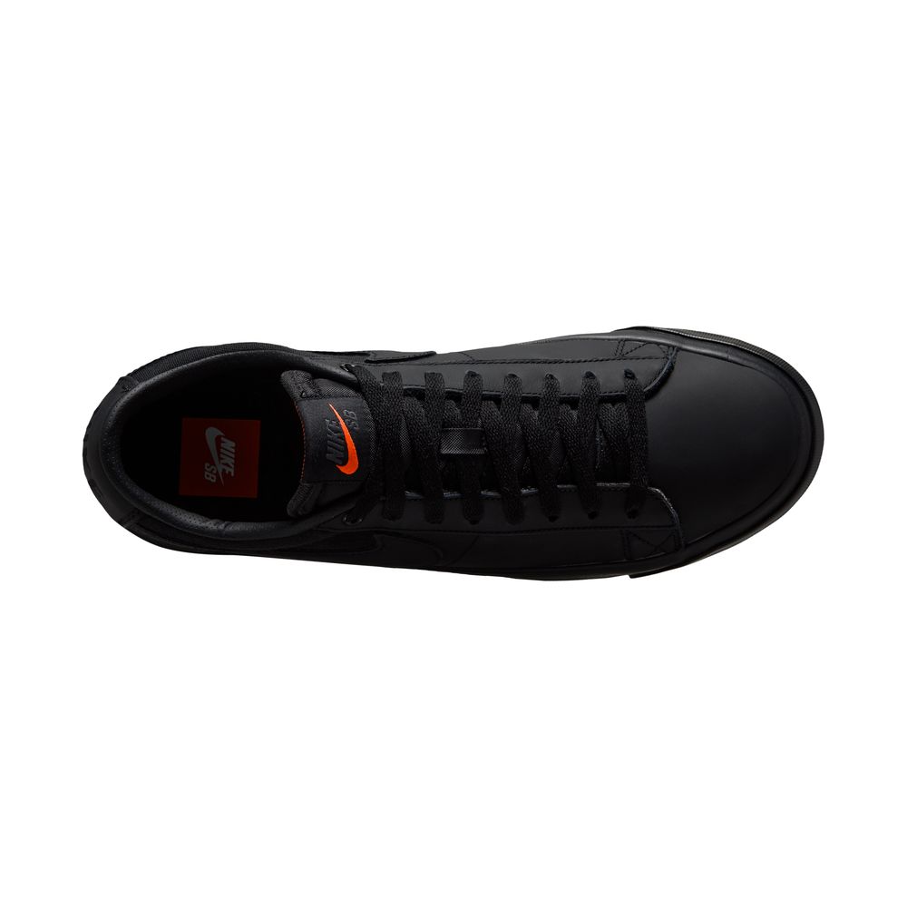 NIKE SB - Zoom Blazer Low Pro Gt Iso Orange Label "Triple Black"