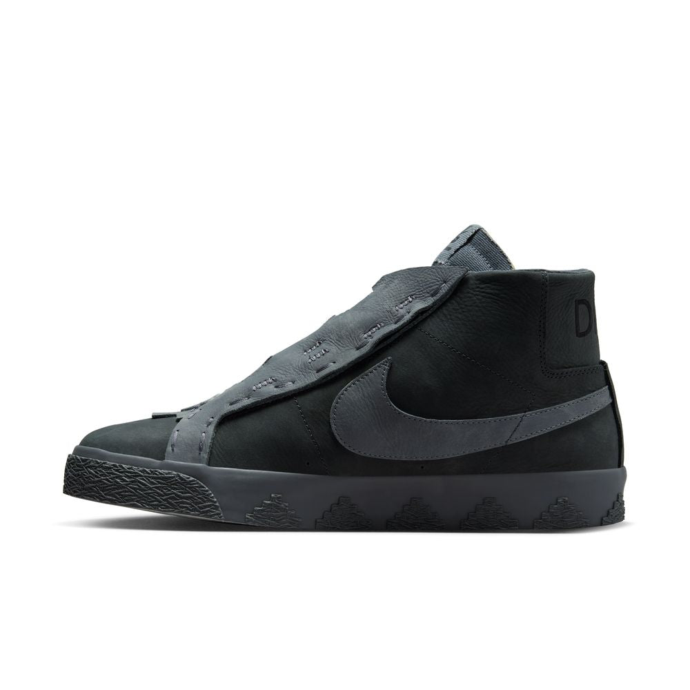 NIKE SB - ZOOM BLAZER MID QS “Di'Orr Greenwood”