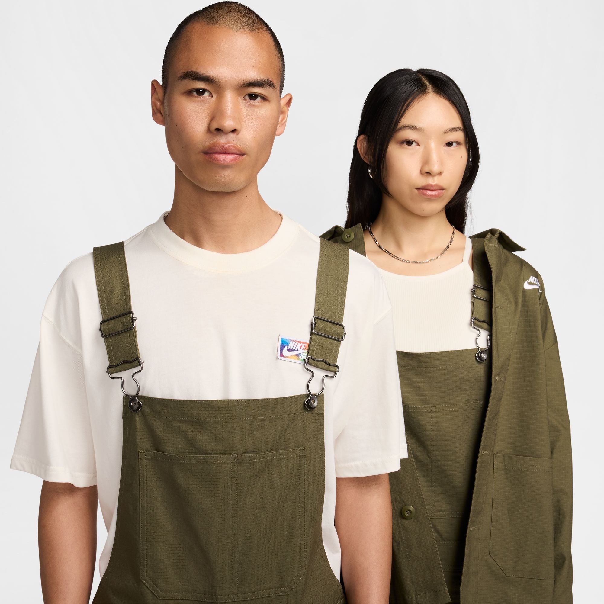 NIKE SB - AS U NK SB OVERALLS OLY AGN "Medium Olive/White"