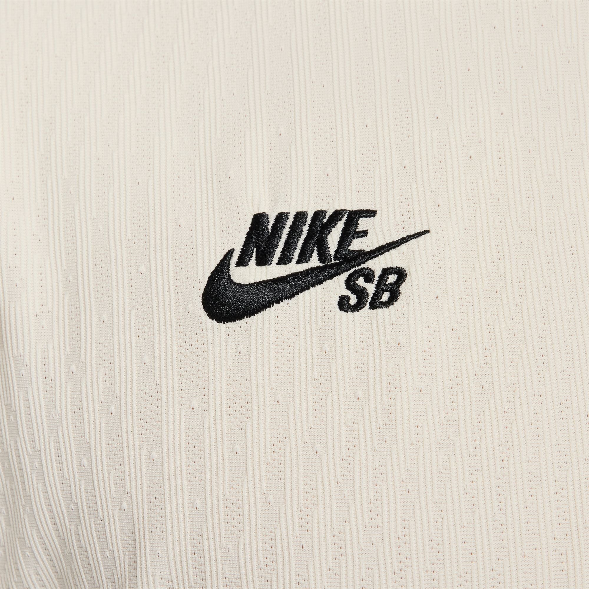 NIKE SB - AS M NK SB DFADV SS PLO OL JPN "Coconut Milk/Black"