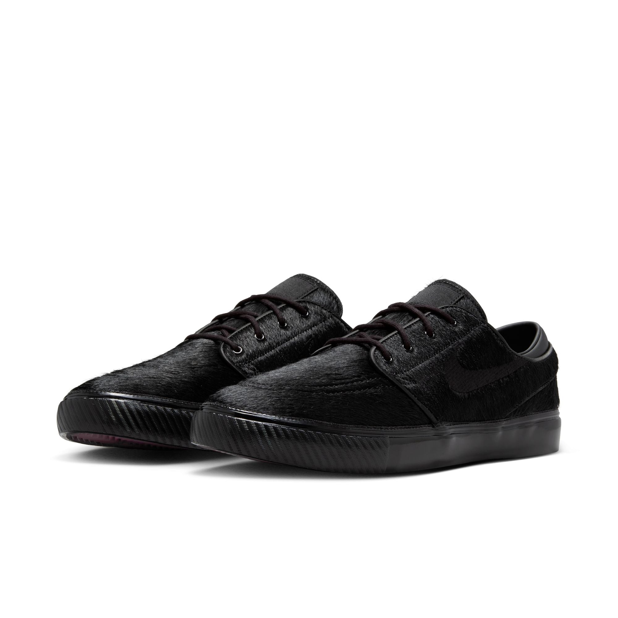 NIKE SB - Zoom Janoski Og+ SE  "Black Pony Hair"