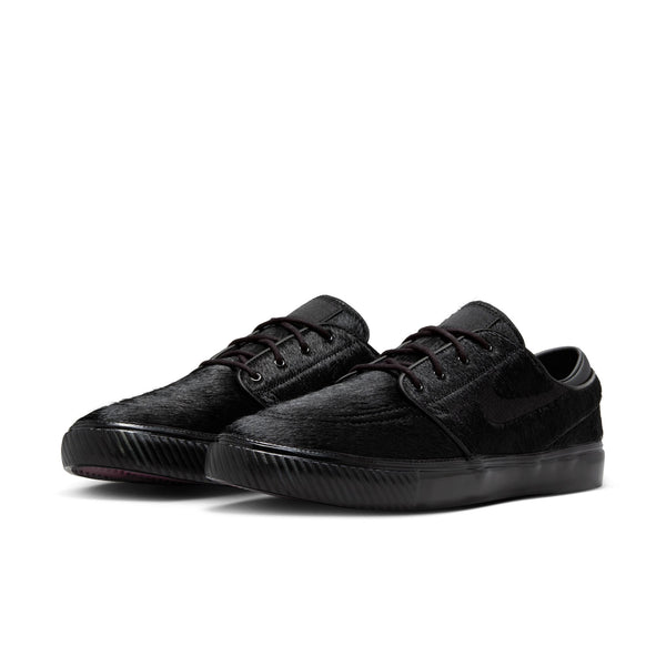NIKE SB - Zoom Janoski Og+ SE  "Black Pony Hair"
