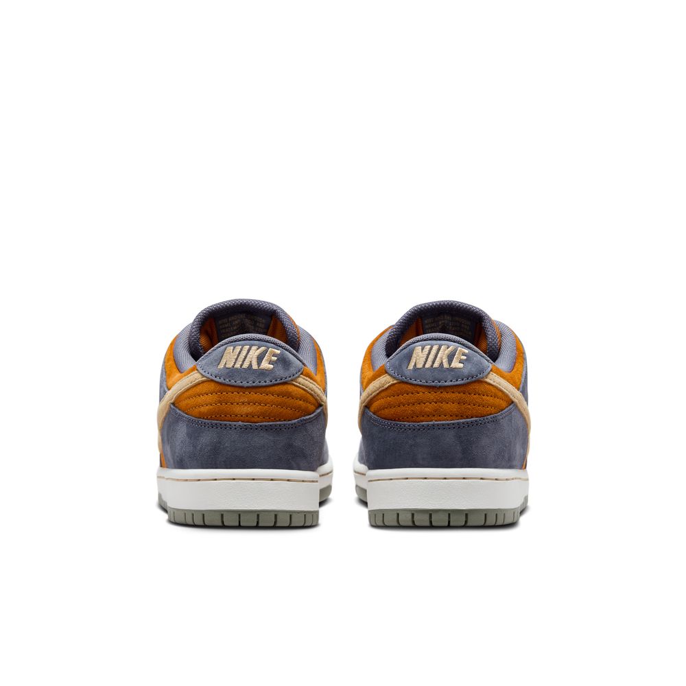 NIKE SB - DUNK LOW PRO "Light Carbon"