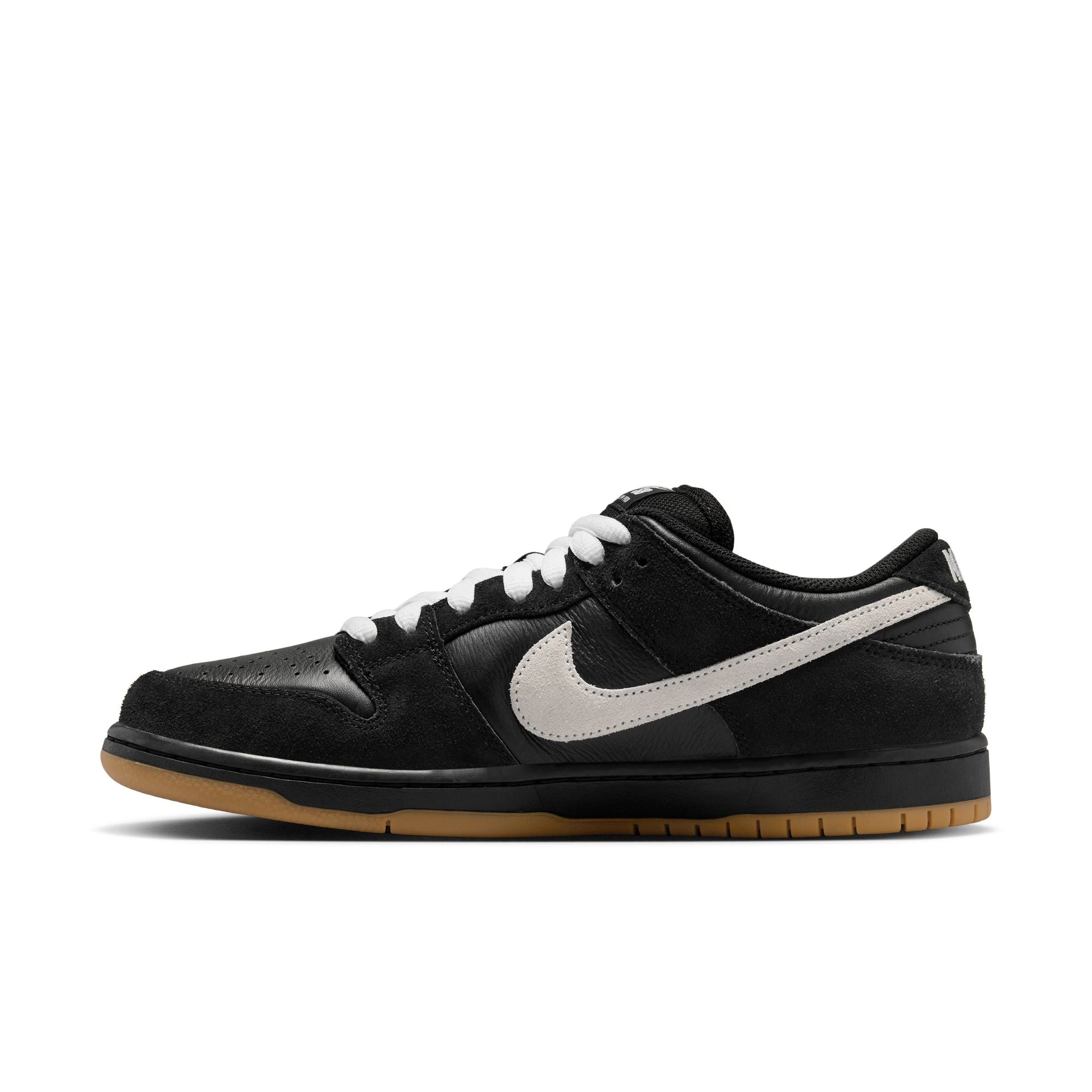 NIKE SB  - DUNK LOW PRO "Black/White-Gum"