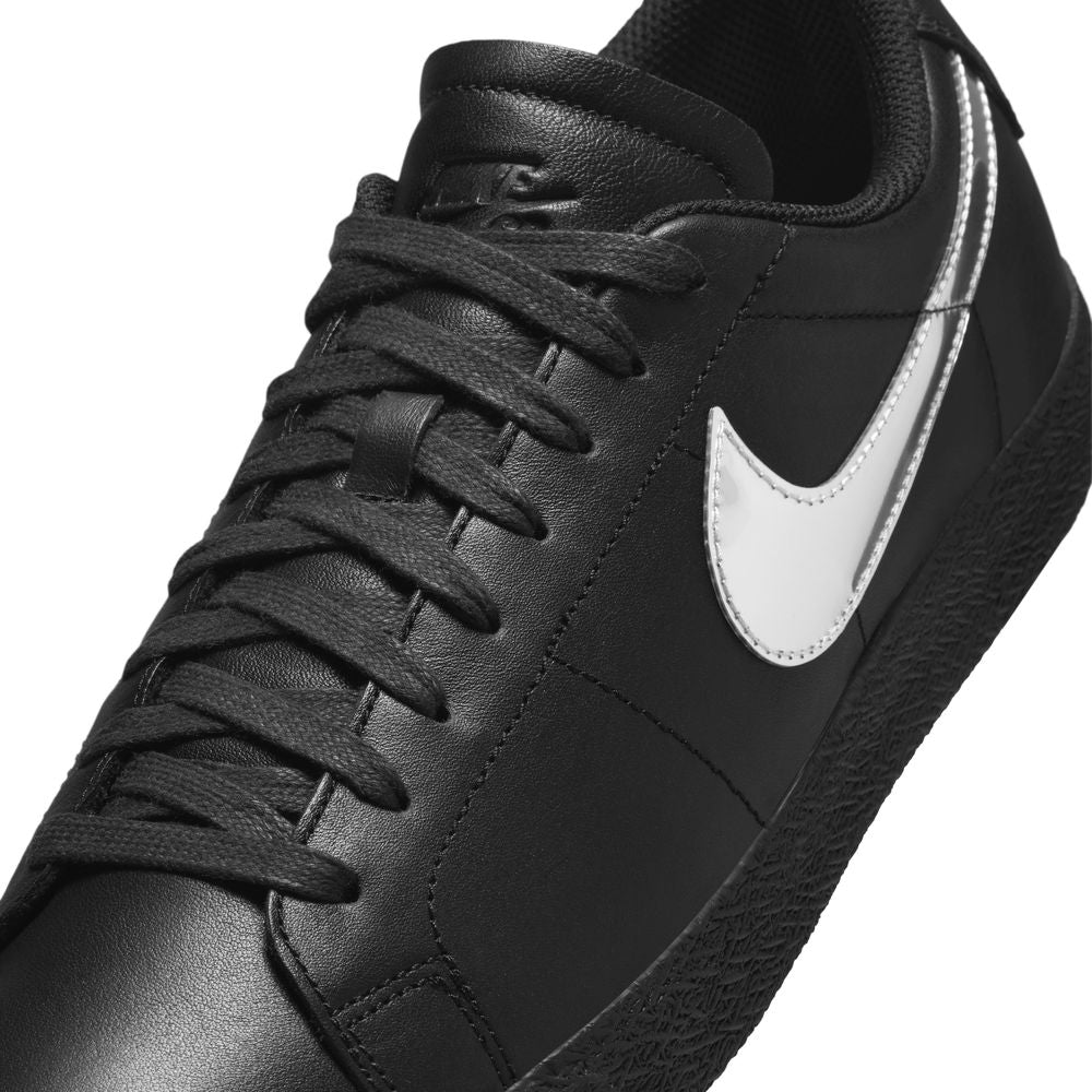 NIKE SB -  ZOOM BLAZER LOW QS "DANCER"