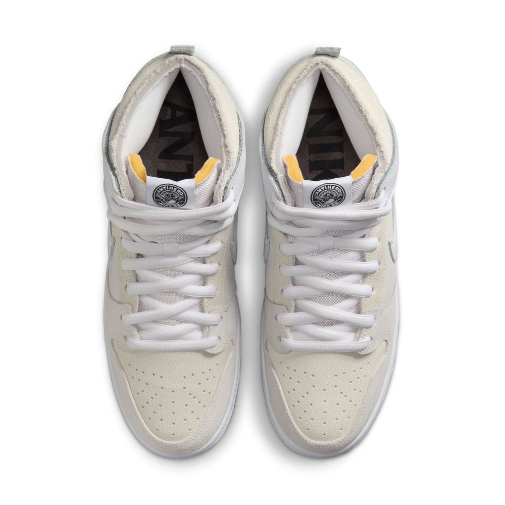 ANTI HERO x NIKE SB - DUNK HIGH QS