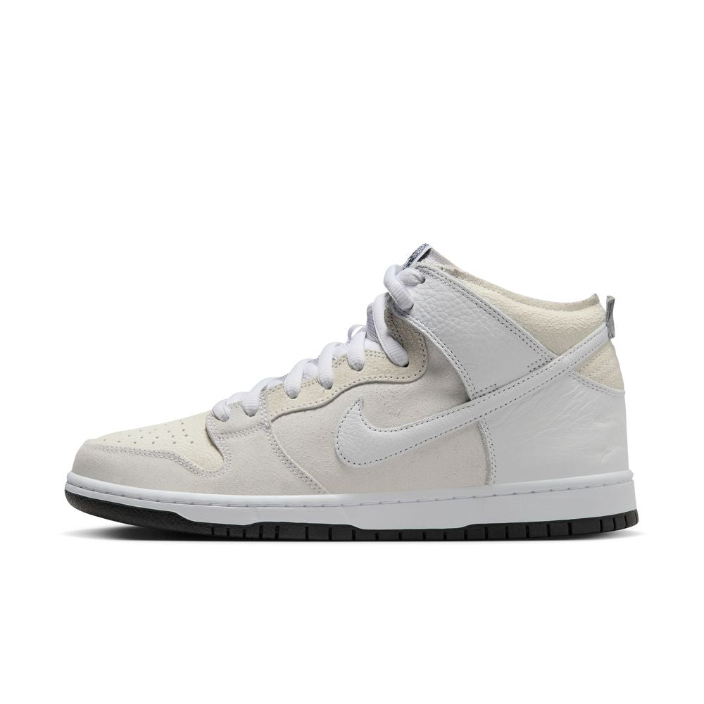 ANTI HERO x NIKE SB - DUNK HIGH QS