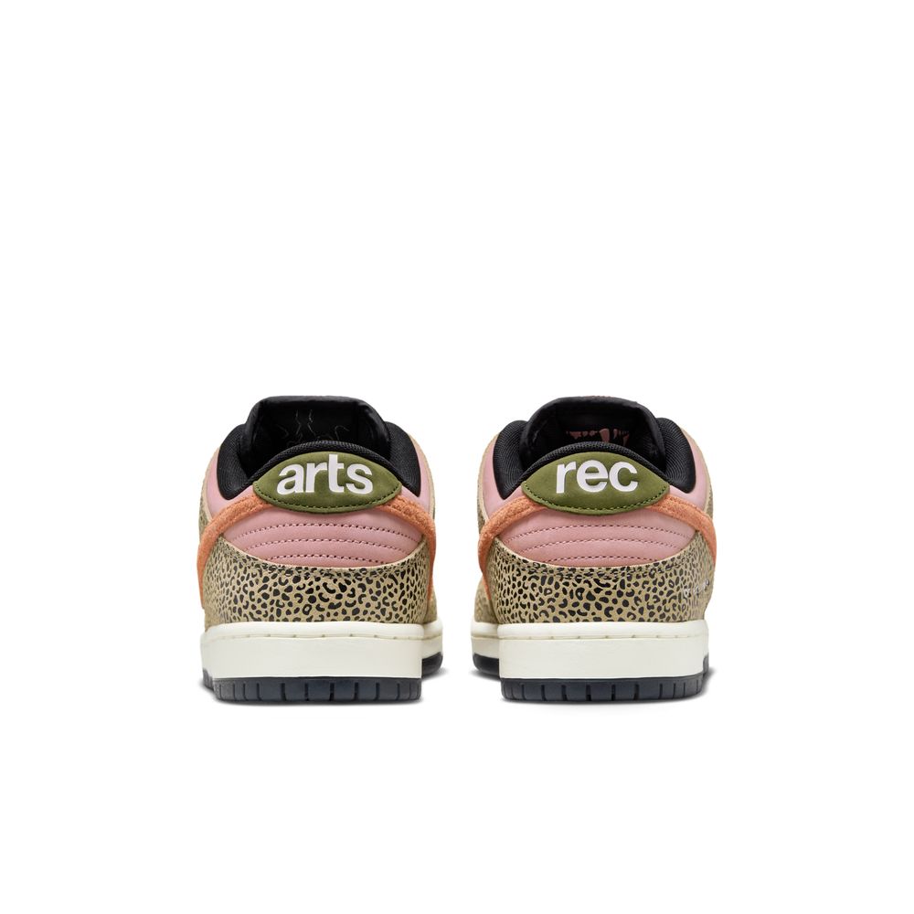 スケートボード NIKE SB Dunk Low Pro QS Arts-Rec US9.5 SB Dunk Low Pro X Arts-Rec - Khaki / Amber Brown - Rough Green