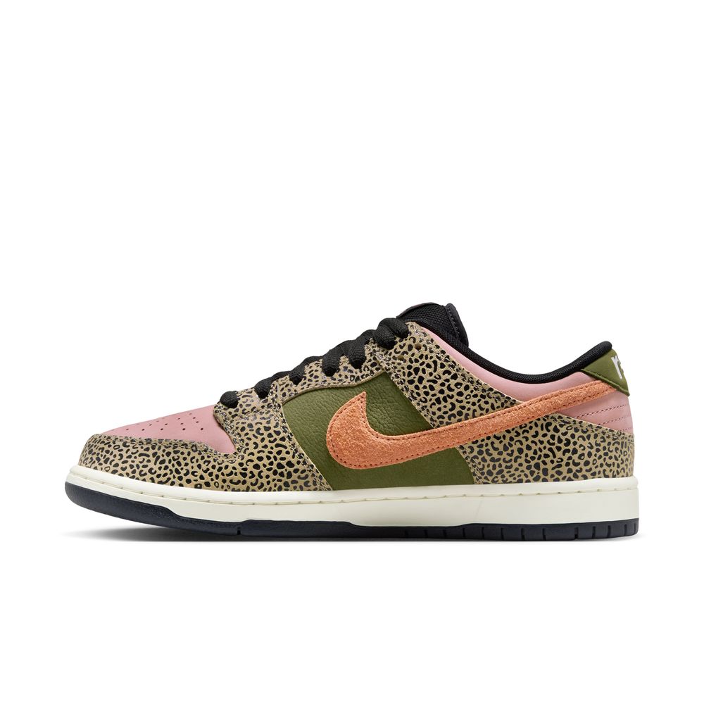 Arts-Rec x NIKE SB - DUNK LOW PRO QS "Khaki/Amber Brown"