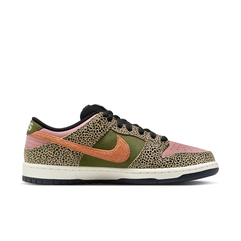 Arts-Rec x NIKE SB - DUNK LOW PRO QS "Khaki/Amber Brown"