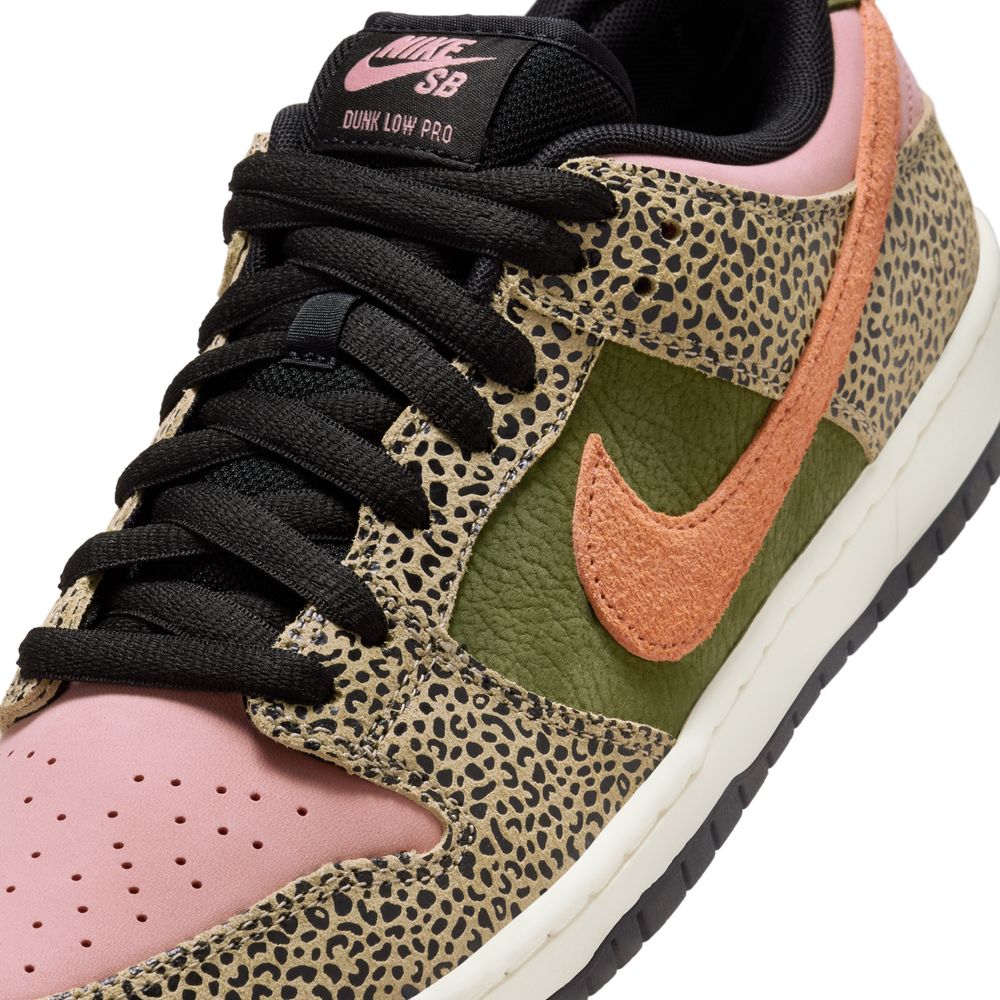 Arts-Rec x NIKE SB - DUNK LOW PRO QS "Khaki/Amber Brown"