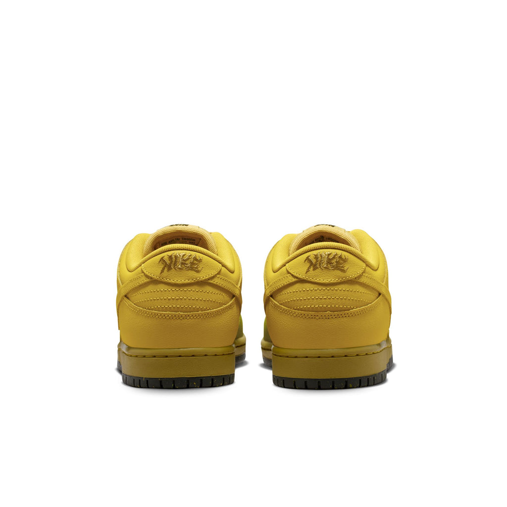 NIKE SB - DUNK LOW PRO WC "Saffron Quartz"
