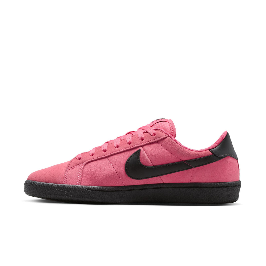 NIKE SB - "CLUB 58" FC Collection ZOOM TENNIS CLASSIC "Hyper Pink/Black"