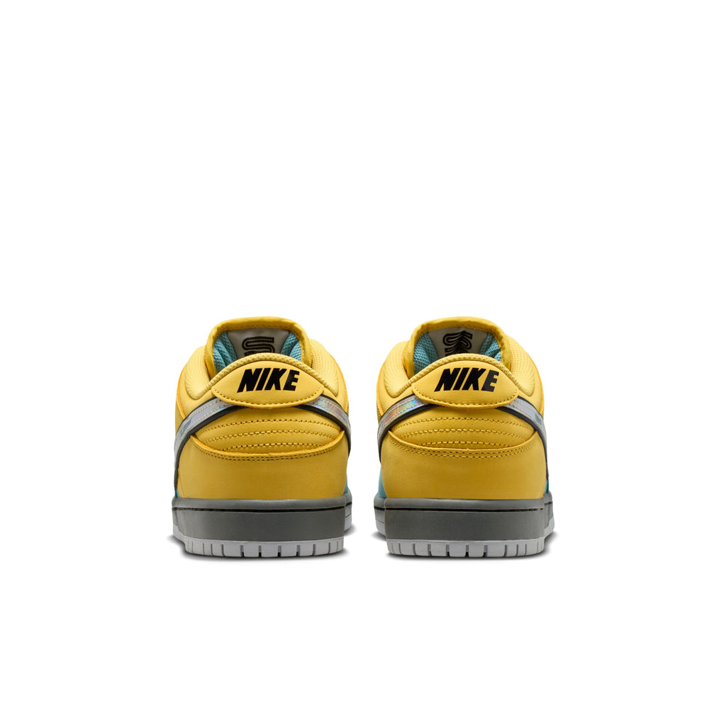 NIKE SB - DUNK LOW PRO "Muni Fast Pass December”