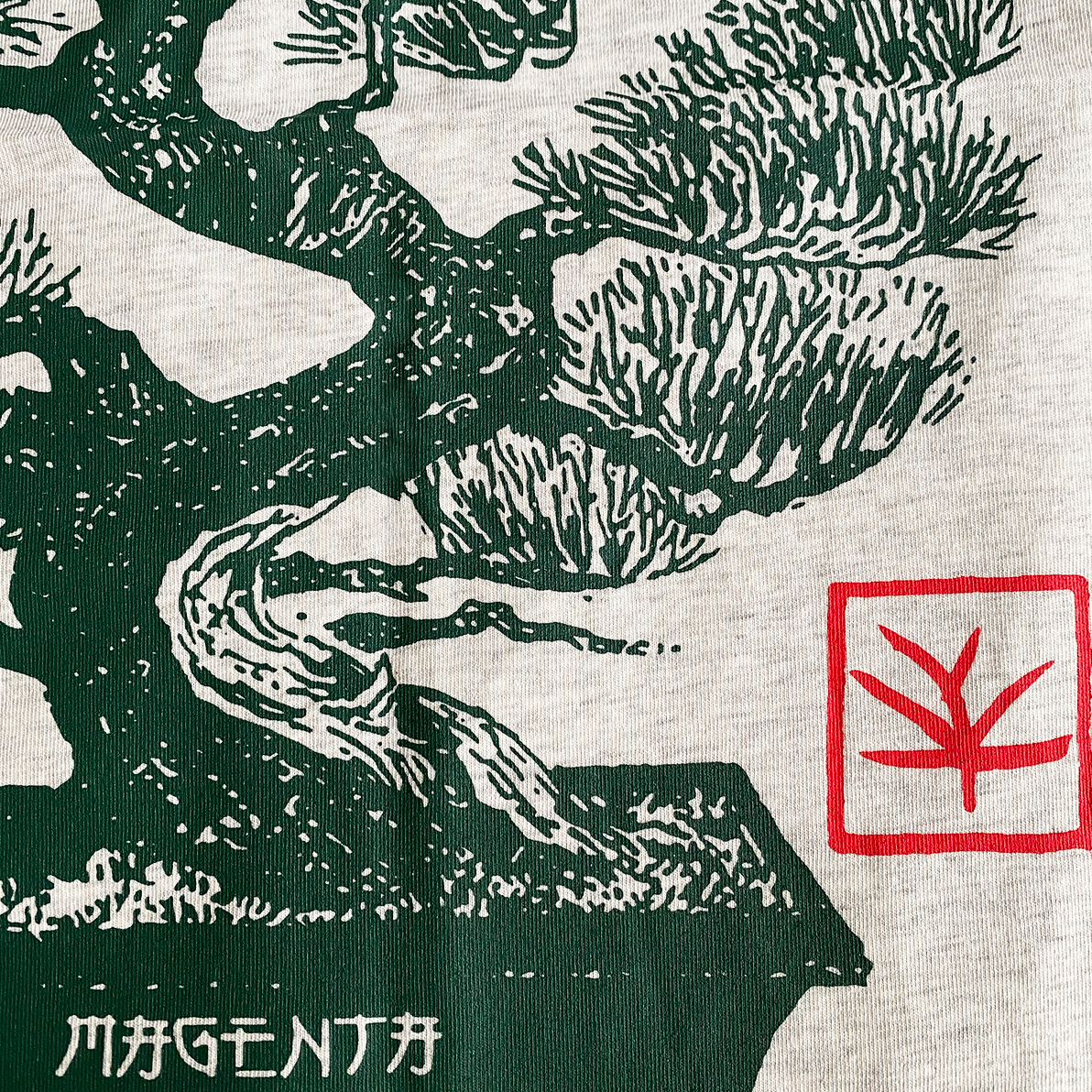 MAGENTA - BONSAI TEE "Ash"
