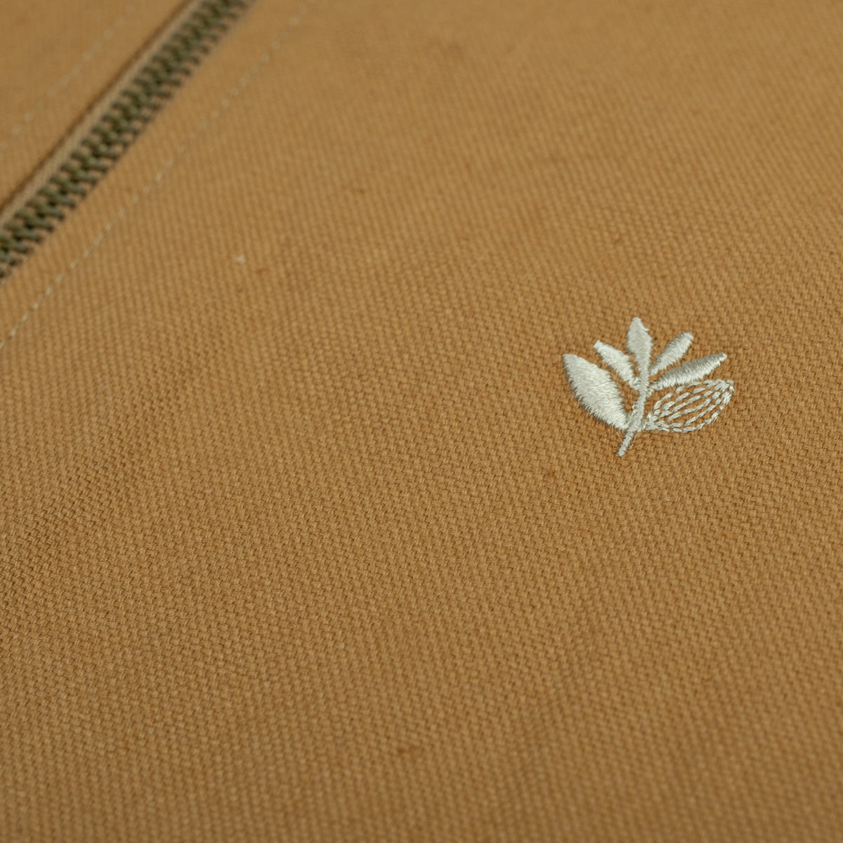 MAGENTA SKATEBOARDS - BUILD CANVAS VEST "OCRA"