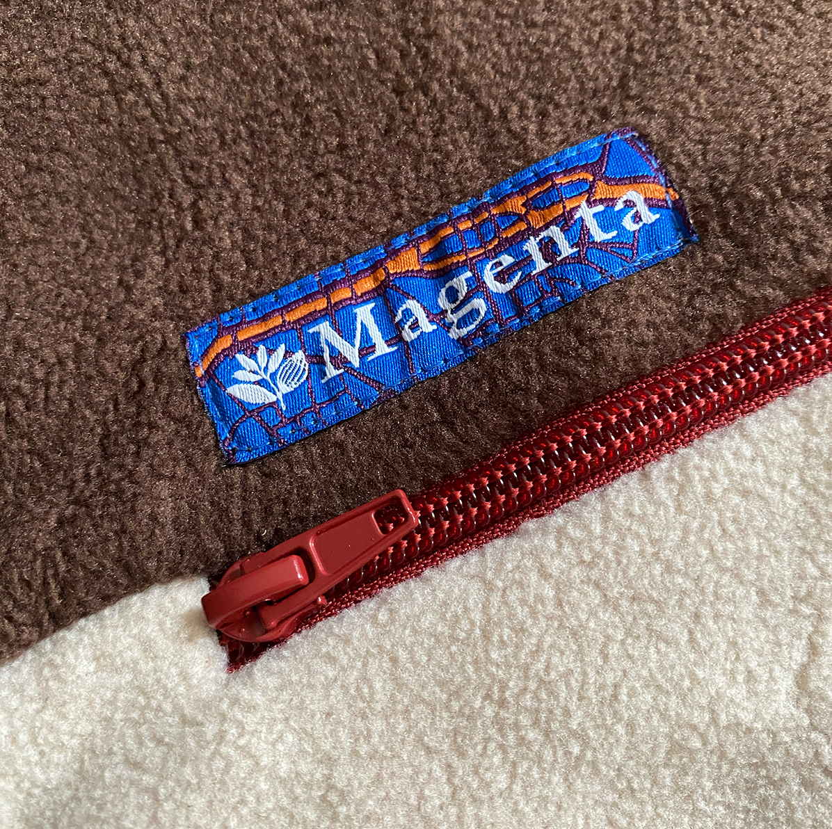 MAGENTA - CITY FLEECE HIGHNECK "Natural"