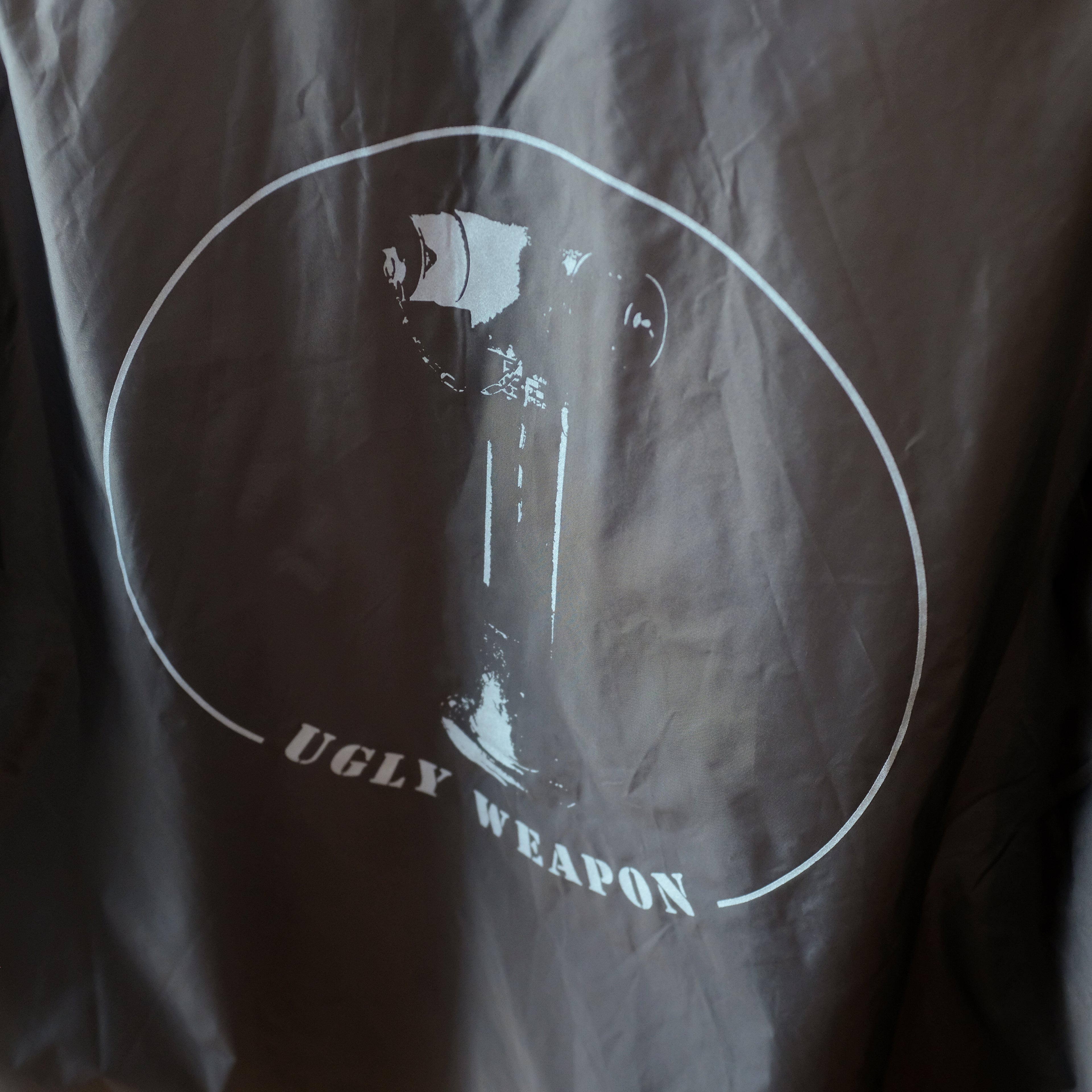UGLY WEAPON - LOGO "HANSHA" COARCH JACKET "GREY"
