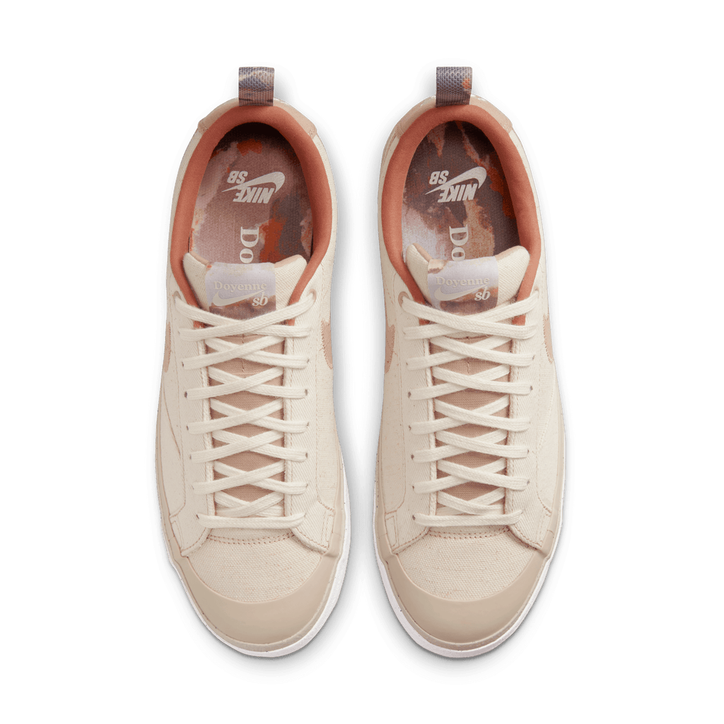 NIKE SB - BLAZER LOW QS Doyenne "COCONUT MILK/RATTAN - LIMESTONE"