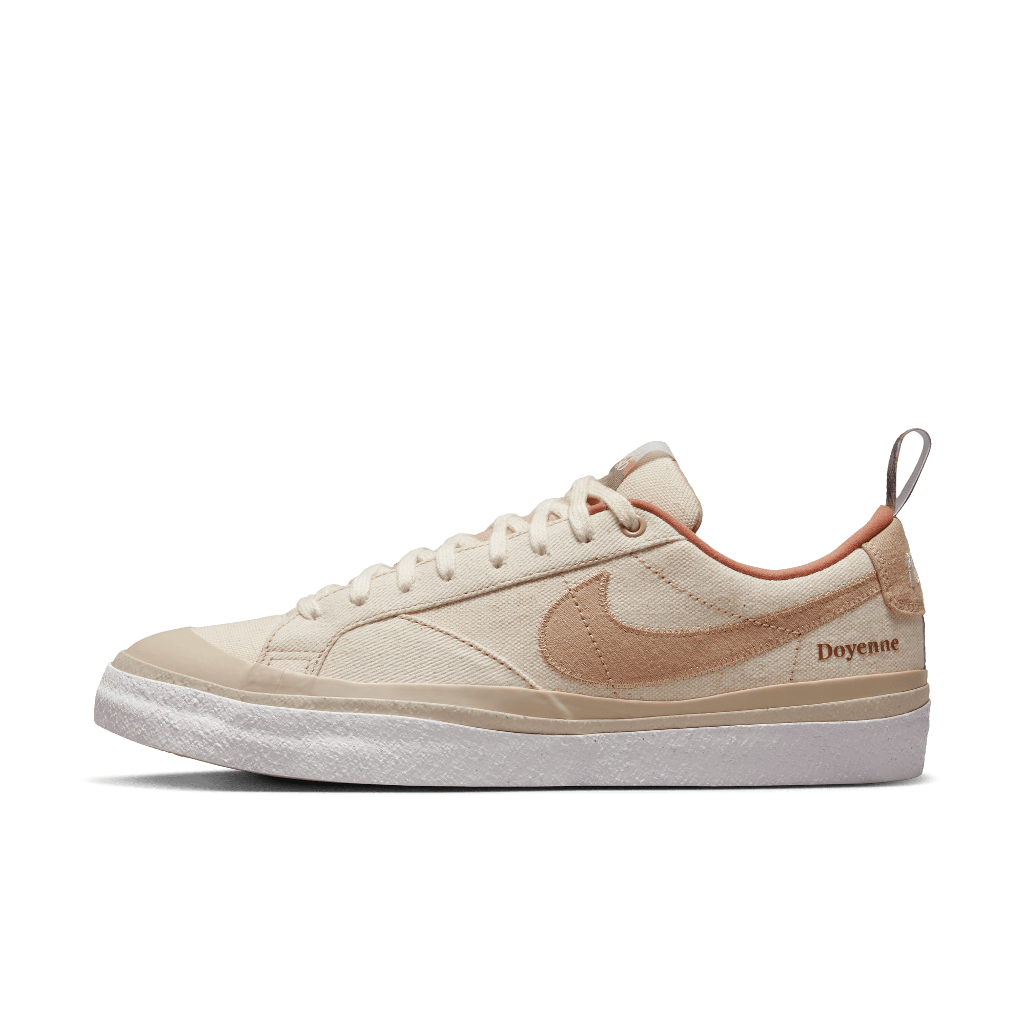 NIKE SB - BLAZER LOW QS Doyenne "COCONUT MILK/RATTAN - LIMESTONE"