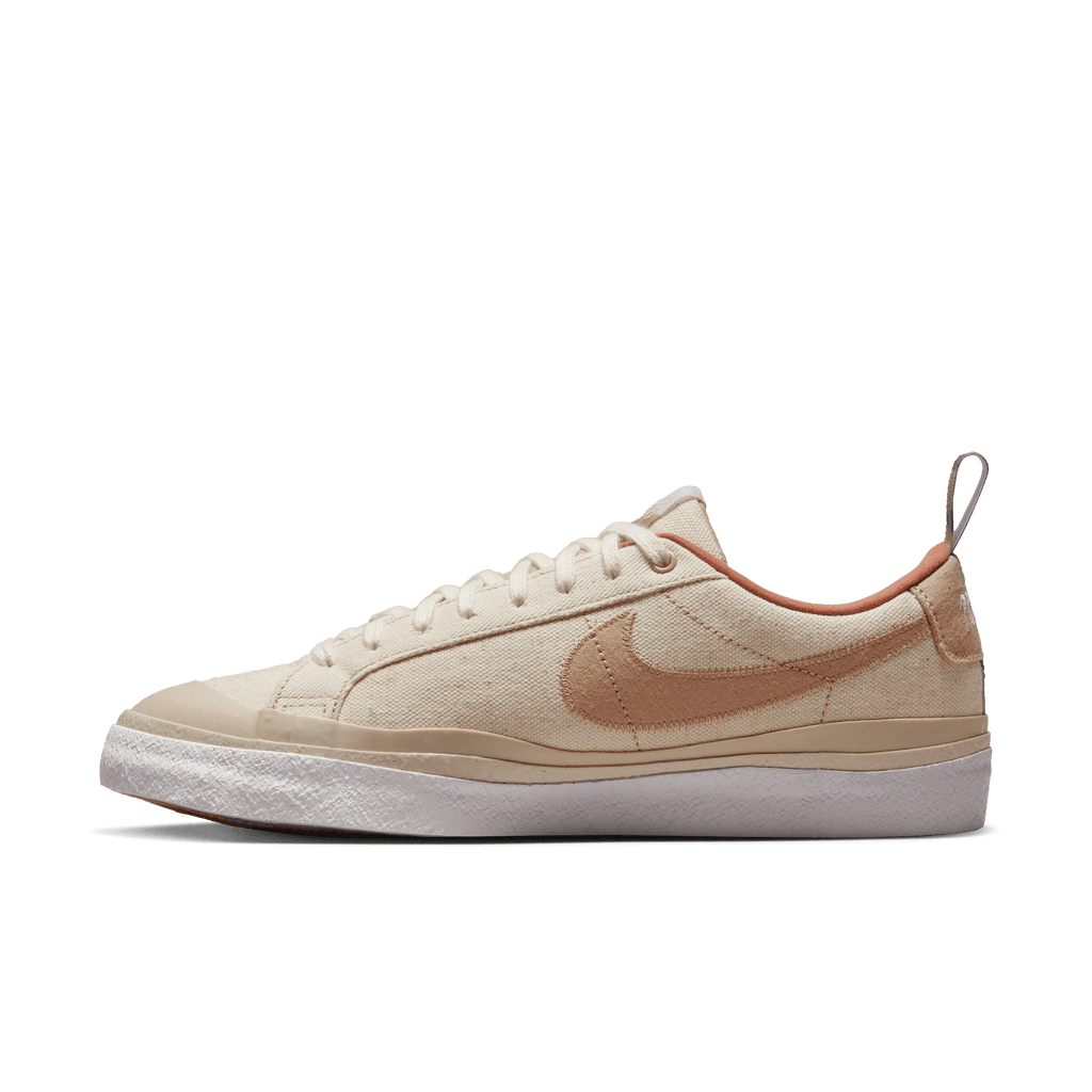 NIKE SB - BLAZER LOW QS Doyenne "COCONUT MILK/RATTAN - LIMESTONE"