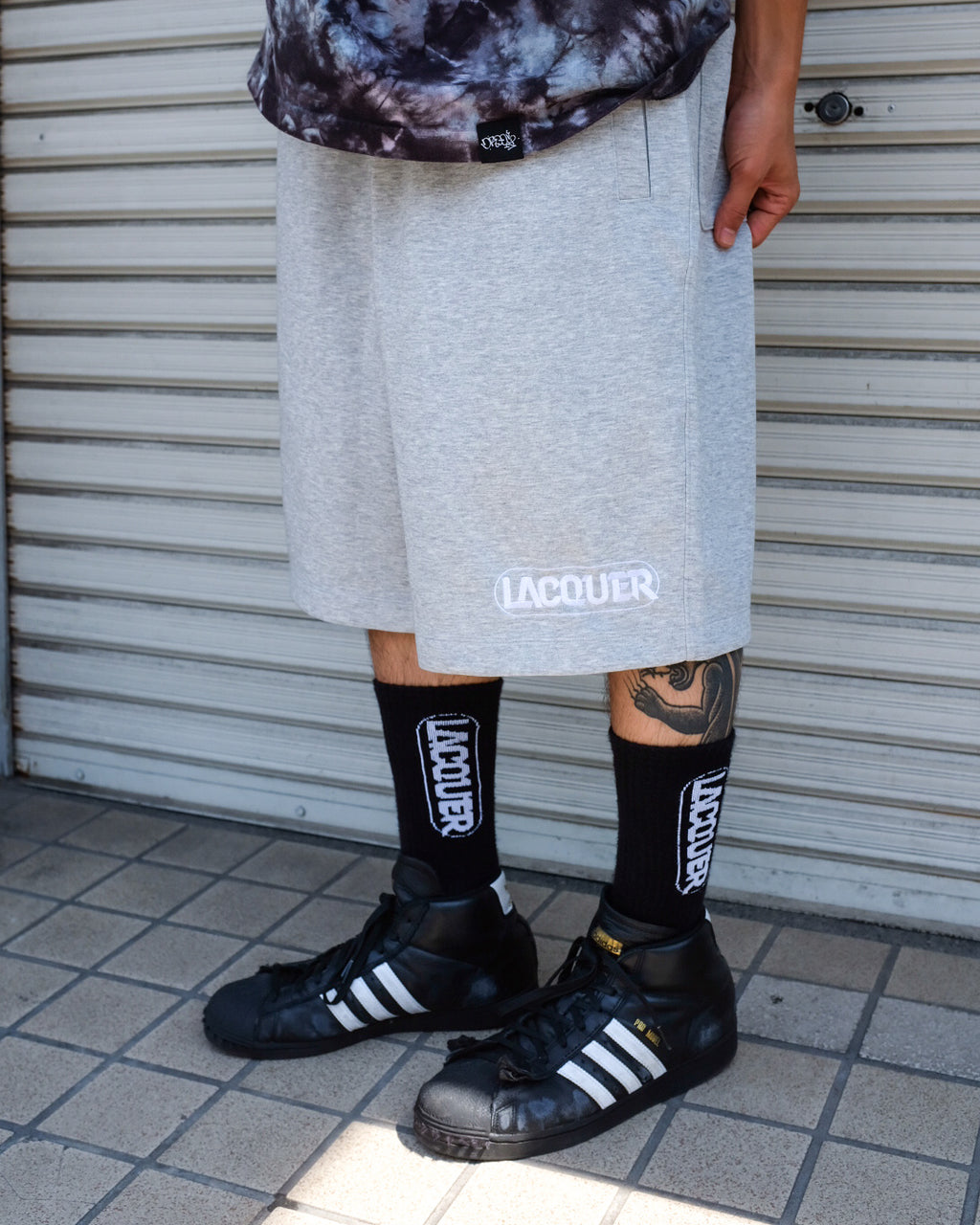 LACQUER - Embroidery Sweat Short "Grey"