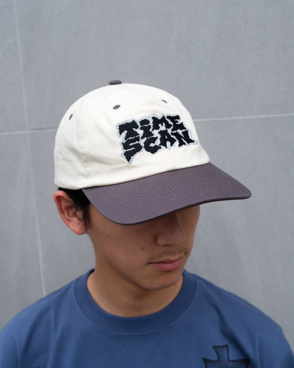 TIMESCAN - CLASSIC TAG CAPS "OFF WHITE”