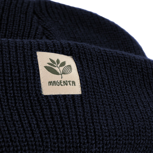 MAGENTA SKATEBOARDS − FAM BEANIES "French Navy"