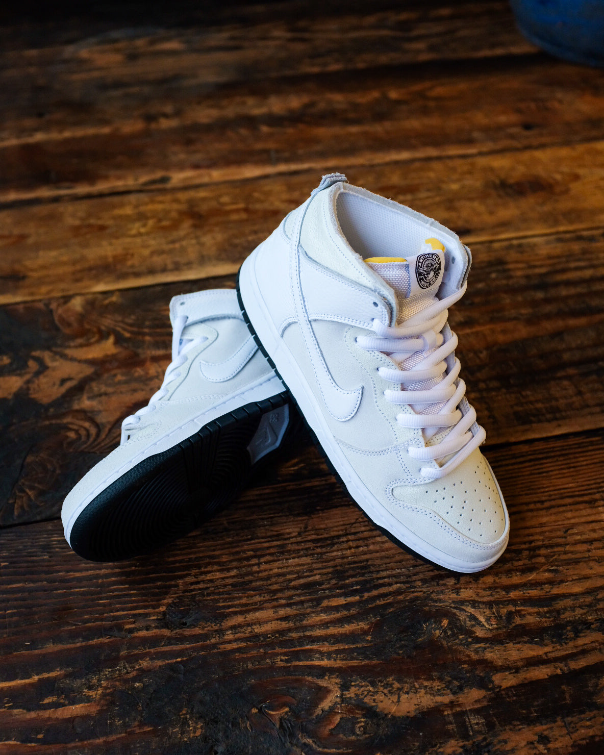 ANTI HERO x NIKE SB - DUNK HIGH QS