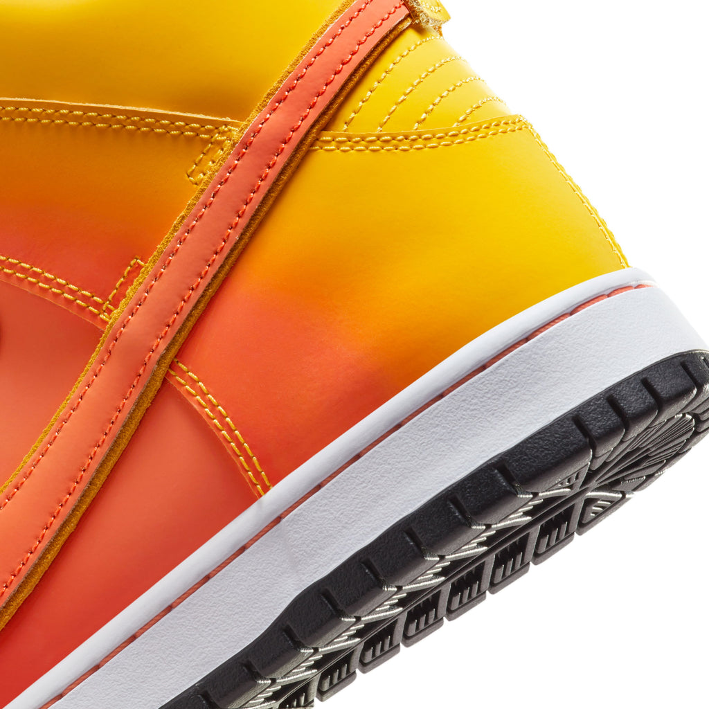 NIKE SB - Dunk High PRO “SWEET TOOTH”
