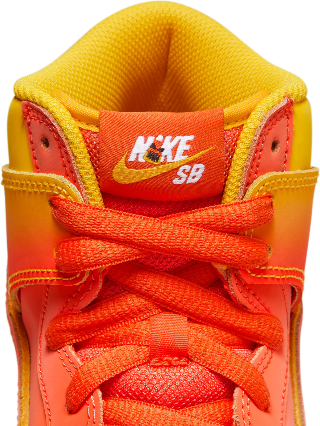 NIKE SB - Dunk High PRO “SWEET TOOTH”